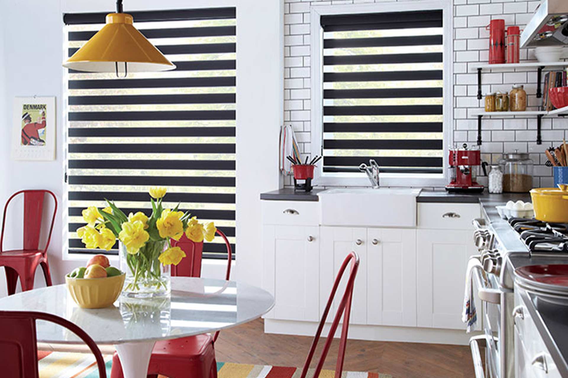 5 Reasons Window Shades are Better than Curtains